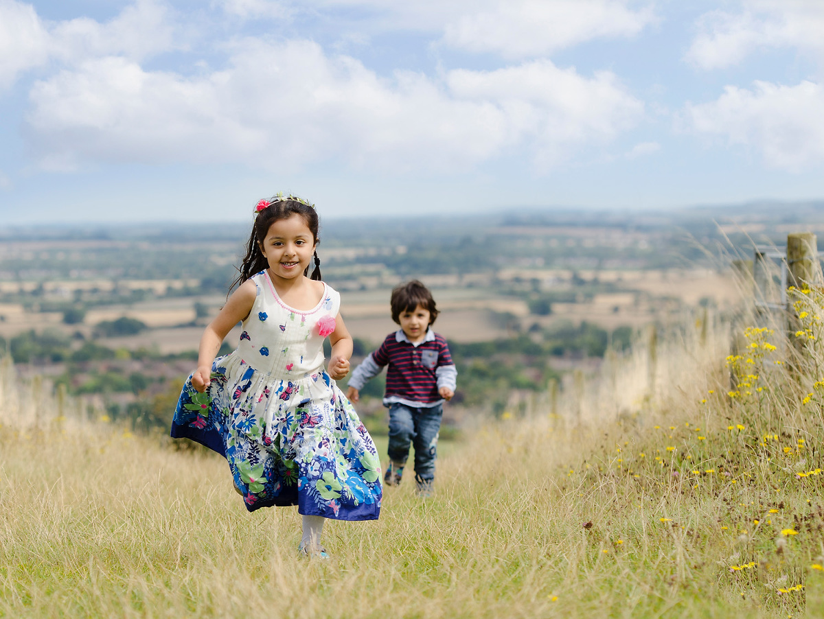 Family photography in the meadows