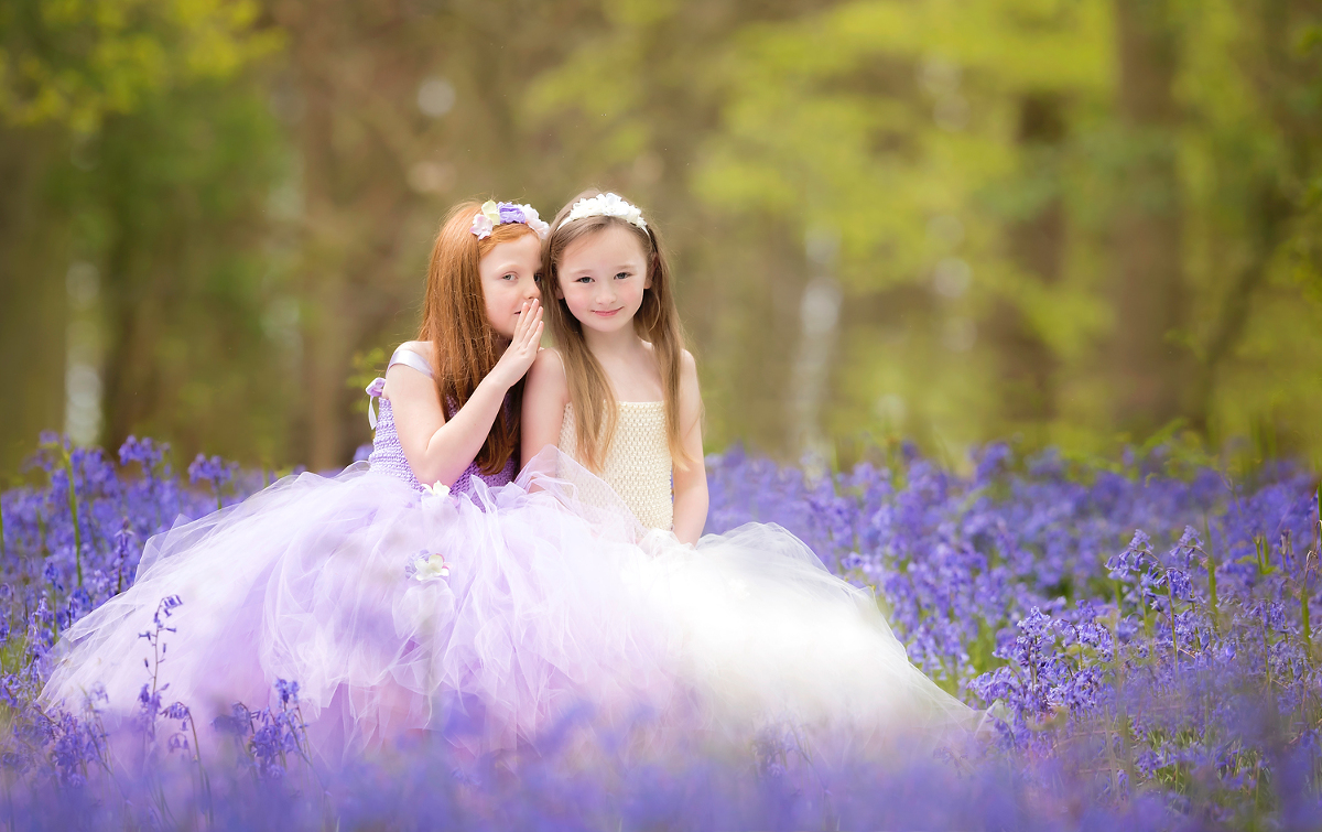 Girl enjoying a spring photo shoot